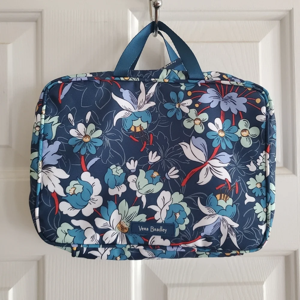 Vera Bradley Lighten Up Nylon cosmetic makeup case in the Floral Bursts Pattern